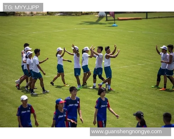 广州飞盘队在全国耐力排行榜中荣登第八名展现出强大实力与团队精神