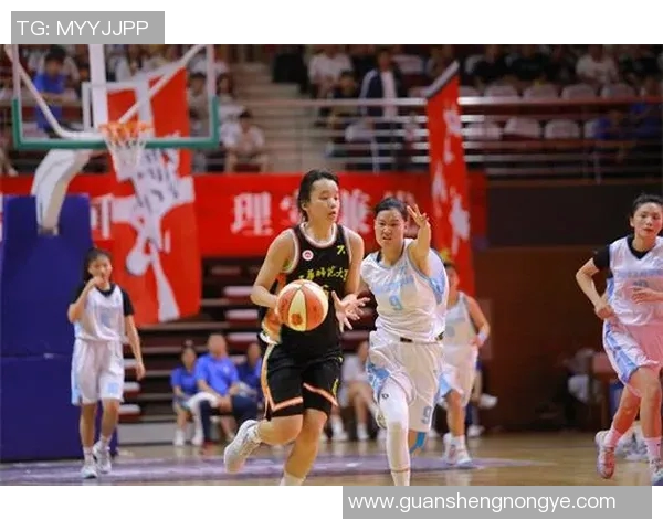 重庆篮球队与杭州篮球队的精彩对决赛后分析与节奏探讨