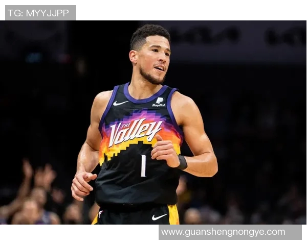 NBA太阳豪取胜利，快船无力抵挡全面进攻 德文·布克砍下24分